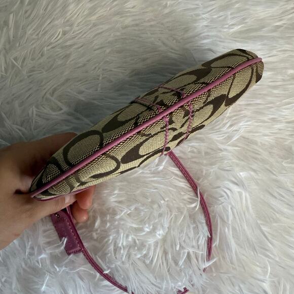 y2k COACH Pink Brown Signature Wristlet - Picture 3 of 9